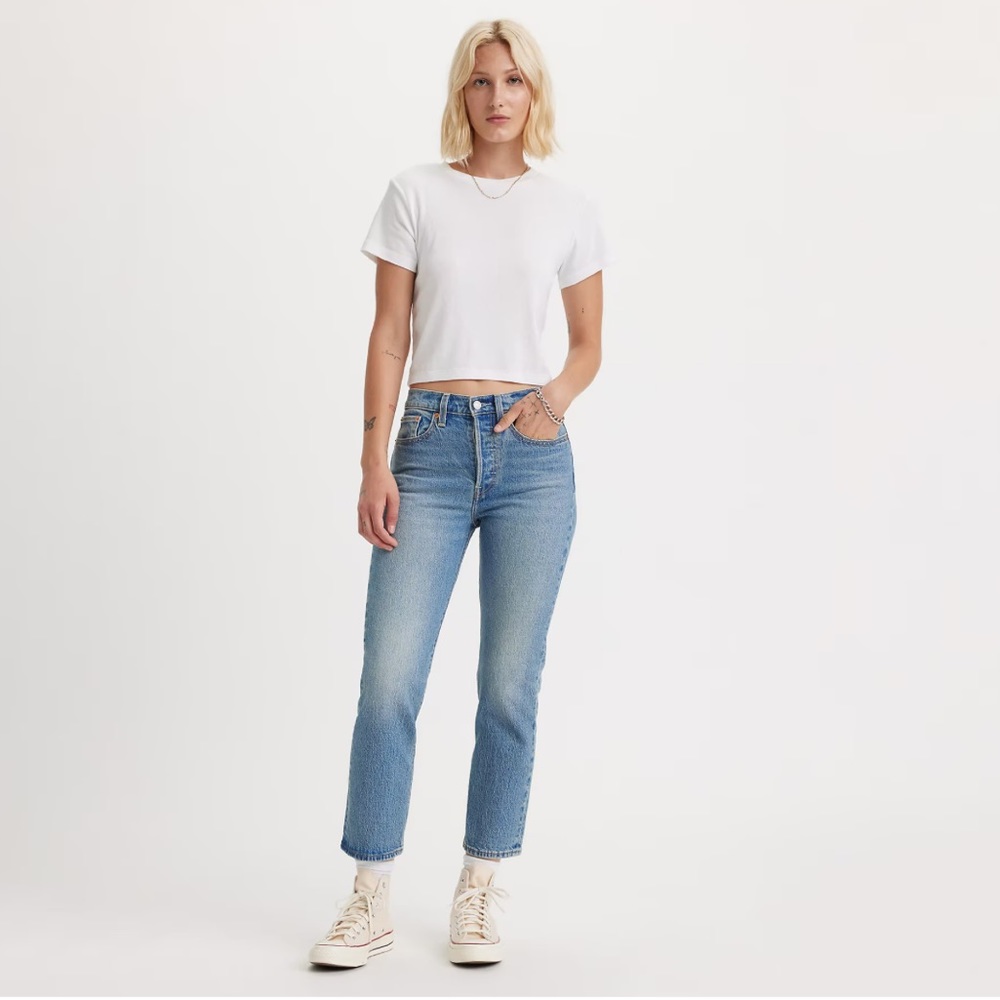 Levi’s Wedgie Straight Jeans size 24 28 length